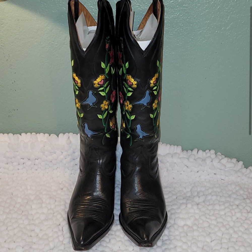 Black Floral w/stacked heel, Lane Fine Boots